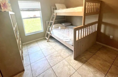 Bartow House | Cheerful 3 bedroom home with above ground pool.