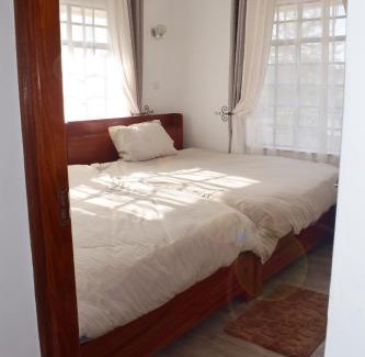 Athi River Villa | Cheerful 4-bedroom with pool
