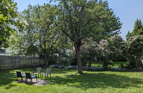 Calumet House | Cheerful home in Historic Calumet 3 Blocks from the snowmobile trail, Sleeps 5