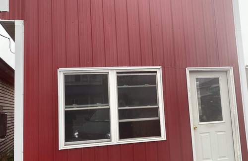 Mars Hill-Blaine House | Cheerful One Bedroom Home