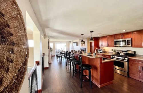 Cicero Apartment | Cheerful Oneida Lake House