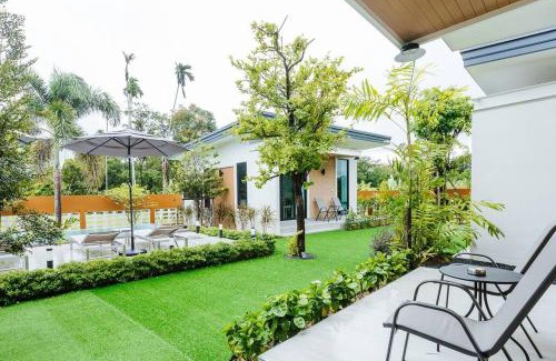 Khuekkhak Villa | Cheeva Pool Villa Khao Lak
