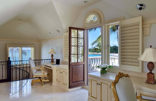 Plum Bay Villa | Chef included by Fantasia Villas: Villa Le Château des Palmiers