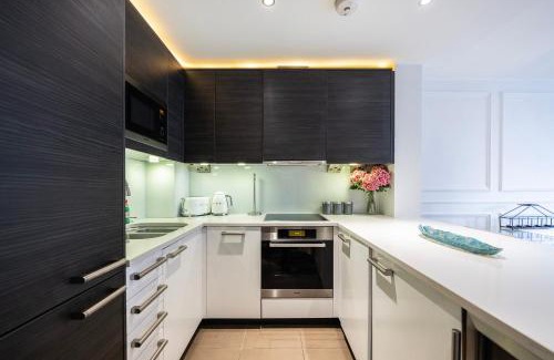 Redcliffe Apartment | Chelsea Apartments