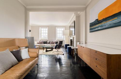 Chelsea Riverside House | Chelsea House on the Thames