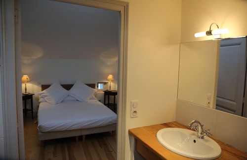 Ligueux Other | Chemin de Gargamelle 'Mirabelle' Luxury Gite Sleeps 2