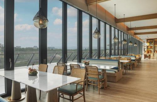 Jianyang Hotel | Chengdu Expo Waterfall Hotel - MGallery Collection