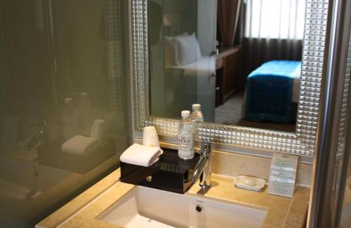 Jinniu Hotel | Chengdu Tibetan Hotel-Free Welcome Tibetan Tea