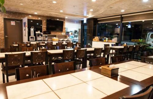 Songsan-dong Hotel | Cheonjiyeon Hotel