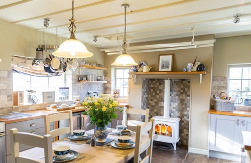 Osmotherley Cottage | Chequers - sleeps 4 guests in 2 bedrooms