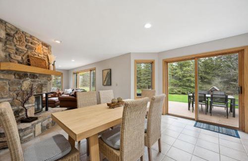 Sister Bay House | Cherry Hill - Minutes to Downtown! Hot Tub, Spacious Yard & Dogs OK!