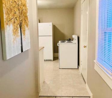 Cherry Street House | CHERRY ST LITTLE LOVE HOUSE* SHOP*DINE* RT 66*EXPO CENTER*BOK*DOWNTOWN