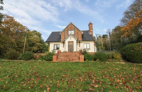 Norwich House | Cherry Tree Cottage