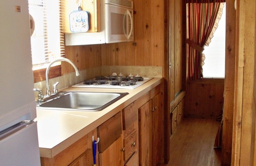Petsworth RV Rental | Chesapeake Bay RV Resort Thousand Trails - Campground
