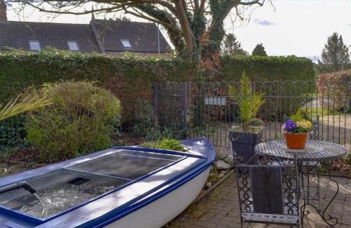 East Kirkby House | Chesterton Cottage
