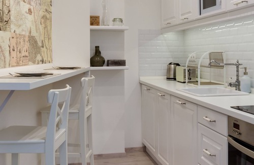 Inner City Budapest Apartment | Chestnut & Eliza Suites - Superior Homes