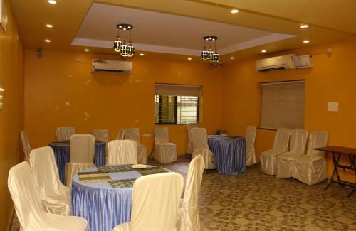 Bhubaneshwar Hotel | CHETAN INN HOTEL