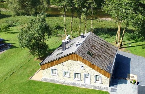 Gembes House | Chez Arsène