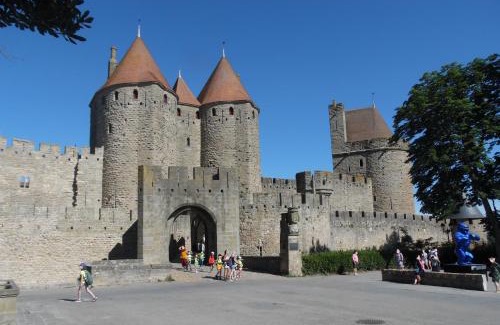 Carcassonne Apartment | Chez Jérôme, au pied de la cité médiévale