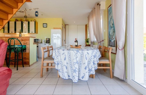 Saint-Laurent-sur-Mer House | Chez Lilo by Interhome