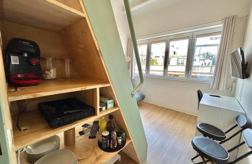 4th Arrondissement Apartment | Chez Martin - Studio Timone St Pierre Palais omnisports