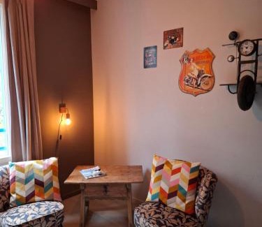 Cassaniouze Bed & Breakfast | Chez Mikki