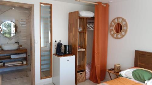 Petite-ÃŽle House | Chez Pack et Ibu