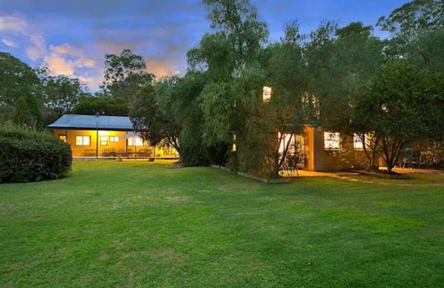 Pokolbin Cottage | Chez Vous - French Cottage - Pokolbin Hunter Valley!