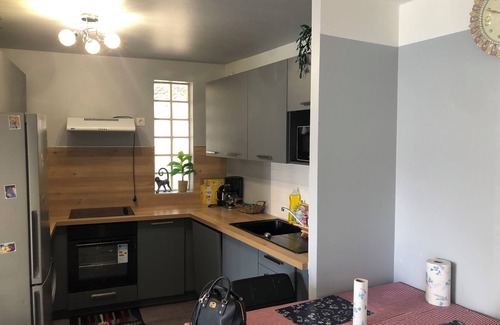 Plateau — Pyramide Apartment | Chezclervie: Super Duplex 6 Minutes From Orly Airport