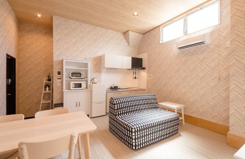 Ichikawa Apartment | Chiba Morihiro building MIY