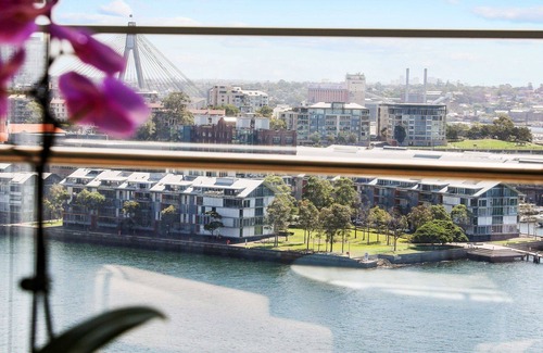 Millers Point Apartment | Chic 1-bedroom apartment with WiFi, fitness room in vibrant Barangaroo