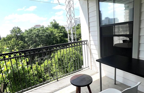 Cityplace Apartment | Chic 1-bedroom apartment with fitness room & gorgeous surroundings of Katy trail