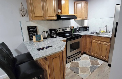 Centereach Apartment | Chic 1-bedroom with WiFi and AC, Centereach apartment near Stonybrook University