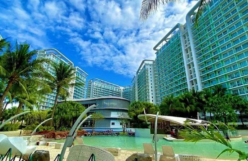 Taguig Condo | Chic 2-bedroom condo with AC, WiFi in enchanting Parañaque
