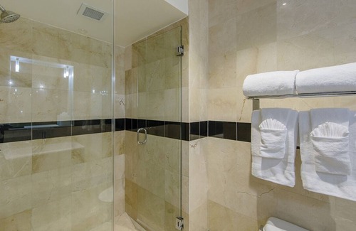 South Beach Resort | Chic 2-bedroom Resort Miami Beach, Florida