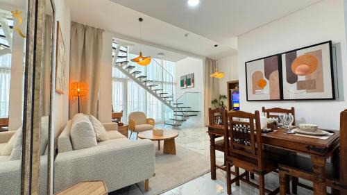Masdar City Apartment | Chic 2BR Oasis - Stylish Masdar City Escape Near Masdar Park & City Centre