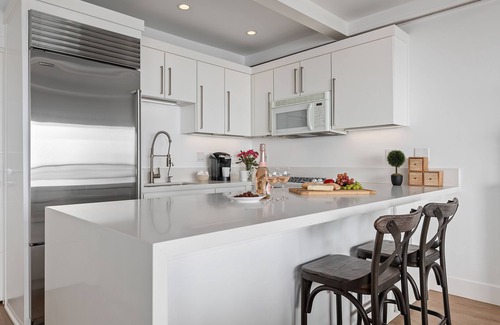 Montecito House | Chic and Blissful Beachfront Home Right on Miramar Beach!