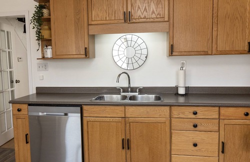 Winnipeg House | Chic and stylish 2 bedroom house in Winnipeg