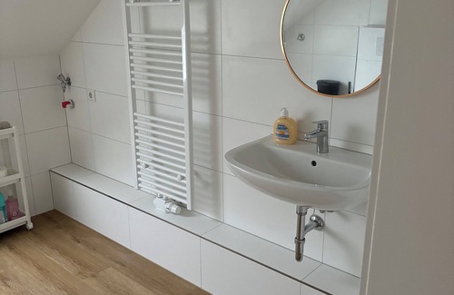 Brackwede Apartment | Chic apartment in Brackwede with WLAN