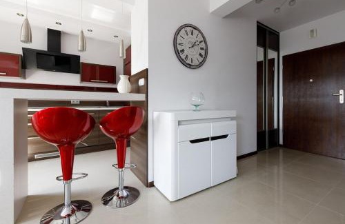 Stare Miasto Apartment | Chic Apartments - Cozy and Stylish - City Center - Legnicka