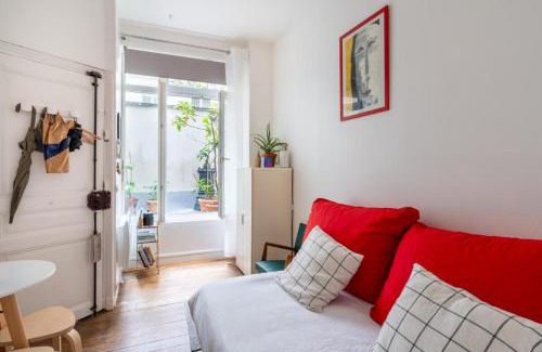 Quartier de Rochechouart Apartment | Chic & bright studio Saint-Georges