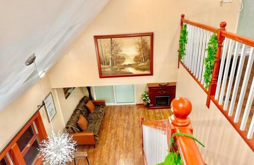 Montague Ski Chalet | Chic Chalet River Views & Access