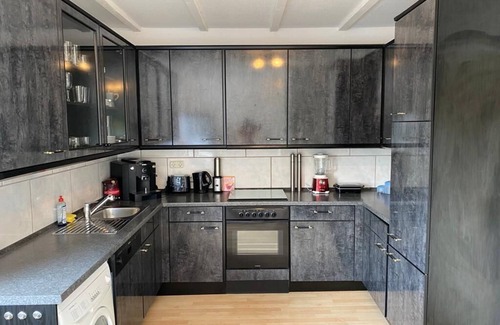 Rhein-Erft-Kreis District Apartment | Chic child-friendly apartment with balcony, barbecue PlayStation in Cologne Pulheim
