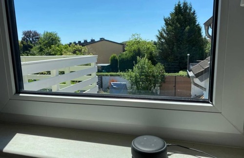 Rhein-Erft-Kreis District Apartment | Chic child-friendly apartment with balcony, barbecue PlayStation in Cologne Pulheim