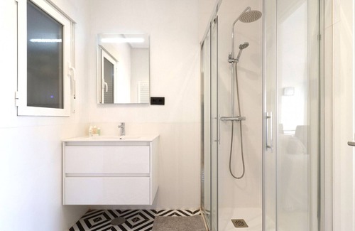 Puerta del Angel Apartment | Chic City Apartment in Madrid