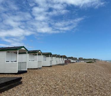Bexhill-on-Sea Apartment | Chic Coastal Apartment