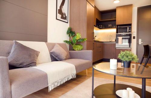 El Golf Apartment | Chic Cozy Retreat Fully Equipped 2BR Las Condes