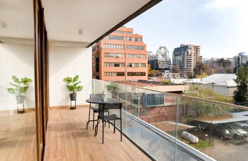 El Golf Apartment | Chic Cozy Retreat Fully Equipped 2BR Las Condes