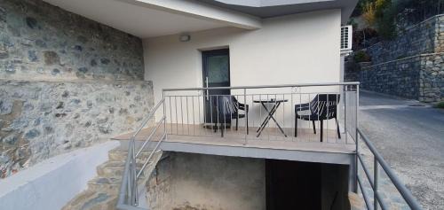 Pelentri Apartment | Chic Elegance Meets Village Gem