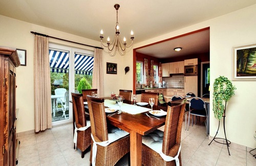 Barvaux House | Chic Holiday Home in Durbuy with Sauna